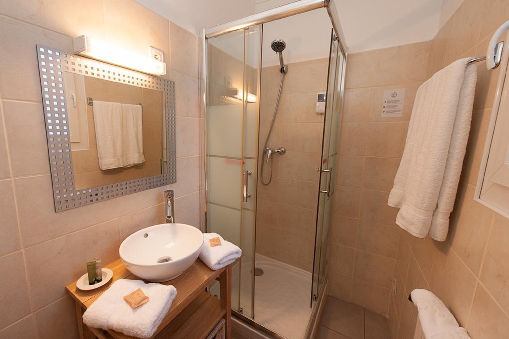 Hotel Sainte Anne - Apt Quarto foto